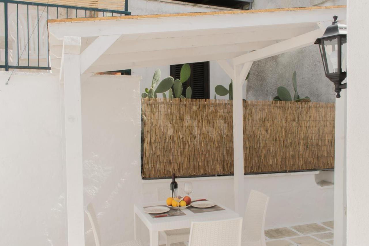 Amari'S Home Ostuni Exterior foto